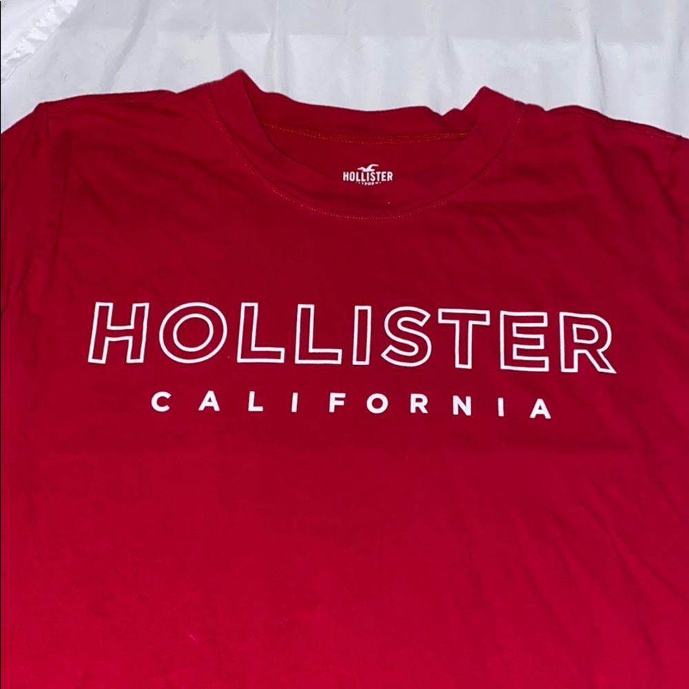 Hollister Red Cropped Shirt